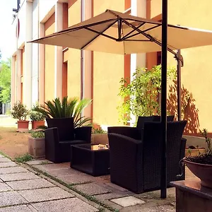 3* Otel Maxim
